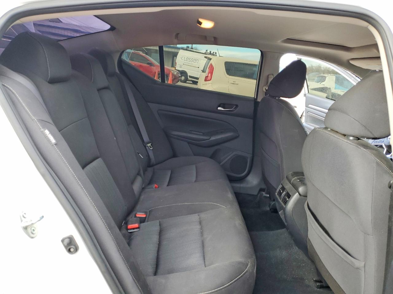 2019 NISSAN ALTIMA SV photo 10