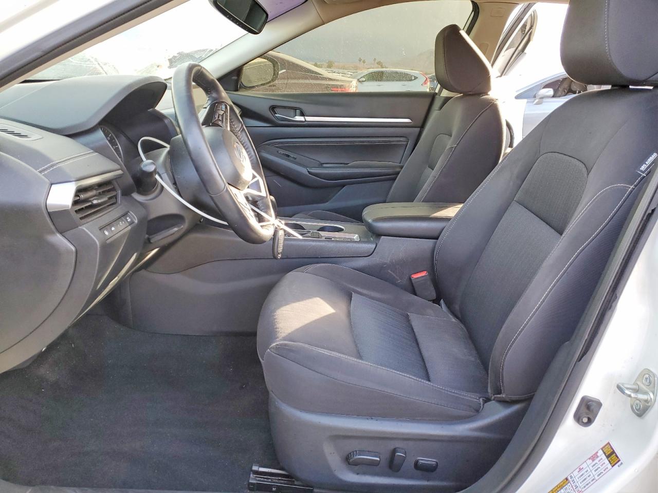 2019 NISSAN ALTIMA SV photo 7
