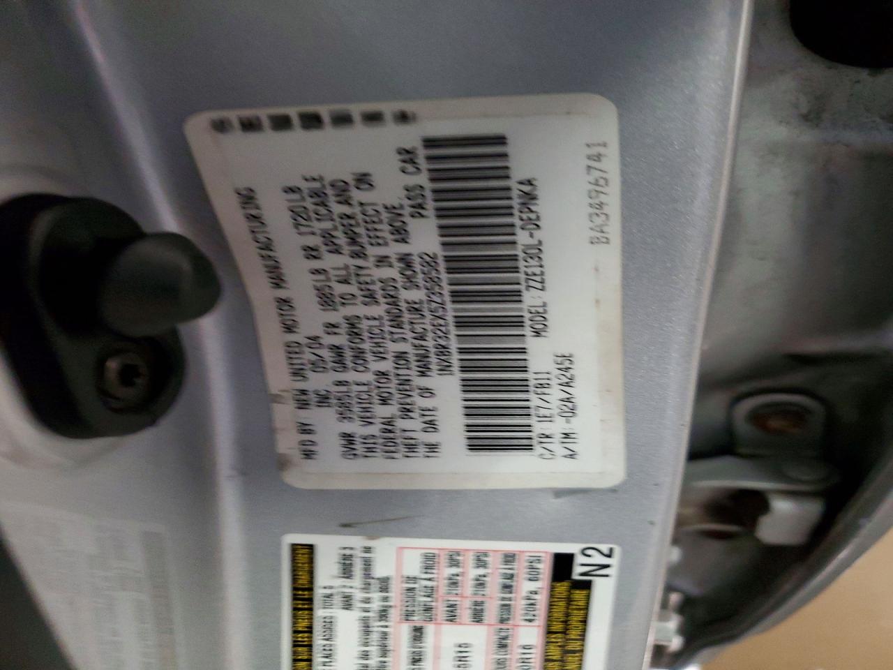 2005 TOYOTA COROLLA CE photo 12