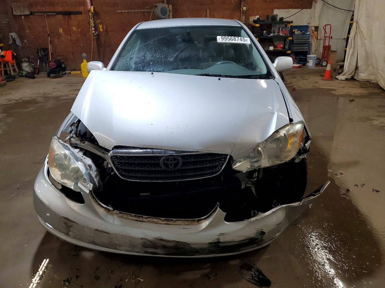 2005 TOYOTA COROLLA CE photo 5