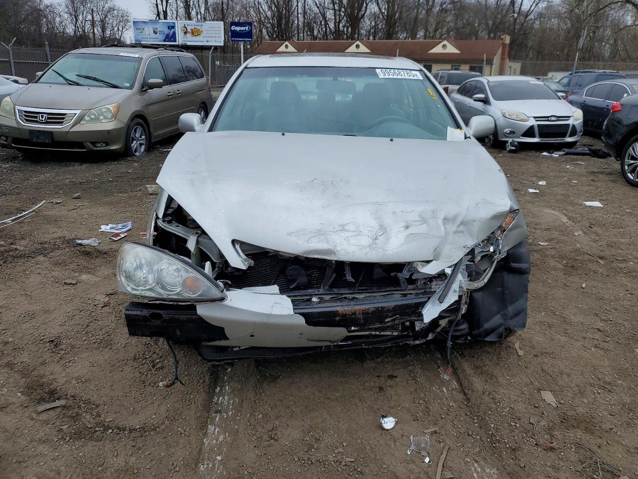 2006 TOYOTA CAMRY LE photo 5