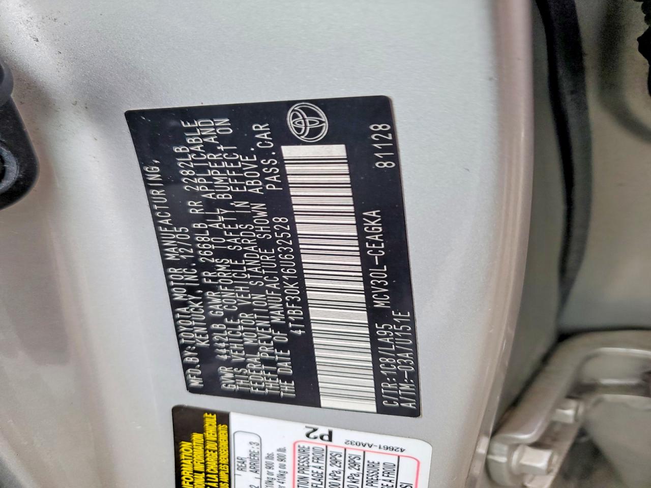 2006 TOYOTA CAMRY LE photo 12