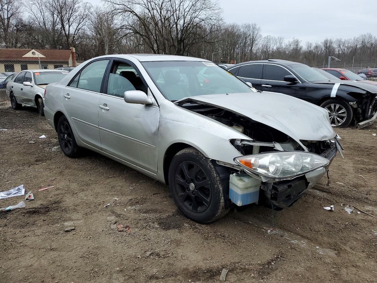 2006 TOYOTA CAMRY LE photo 4