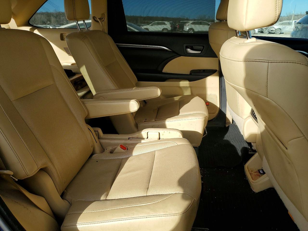 2016 TOYOTA HIGHLANDER LIMITED photo 11