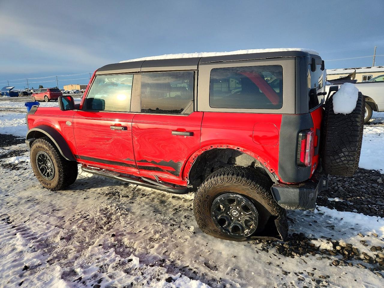 2022 FORD BRONCO BASE photo 2