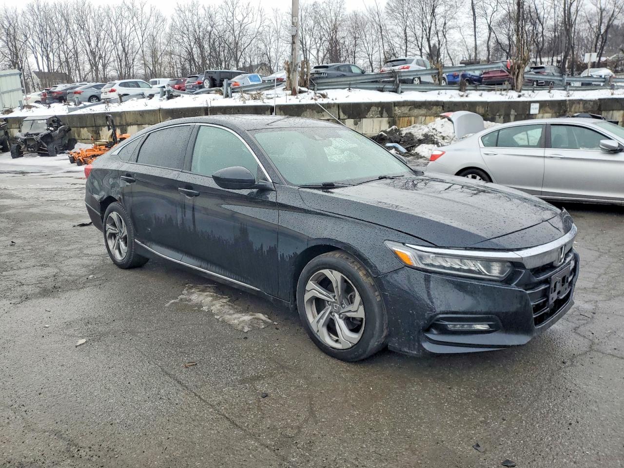 2018 HONDA ACCORD EX photo 4