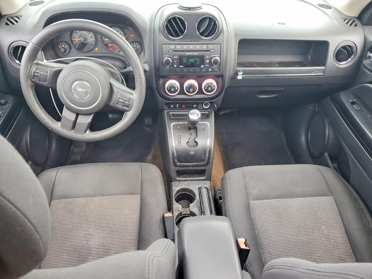 2014 JEEP PATRIOT LATITUDE photo 8