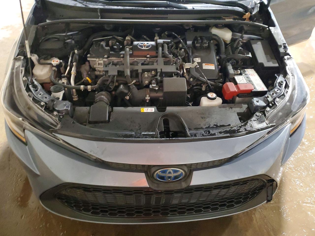 2021 TOYOTA COROLLA LE photo 11