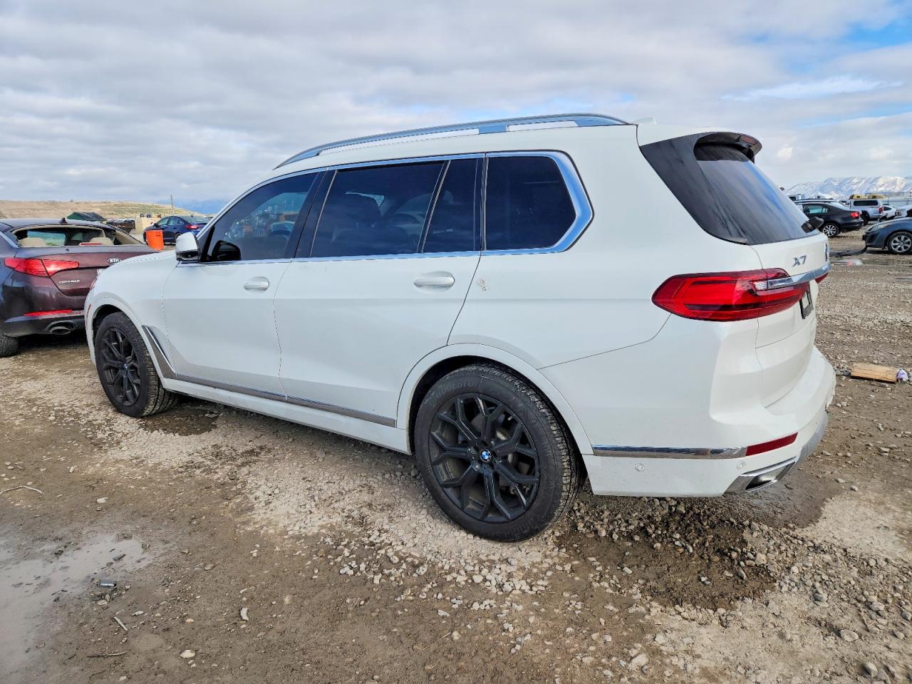 2020 BMW X7 XDRIVE40I photo 2