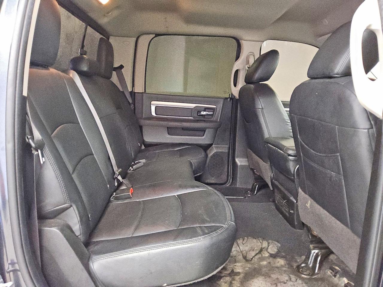 2019 RAM 1500 CLASSIC SLT photo 10