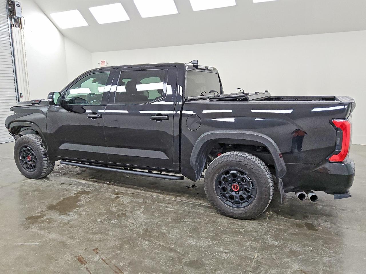 2024 TOYOTA TUNDRA CREWMAX LIMITED photo 2