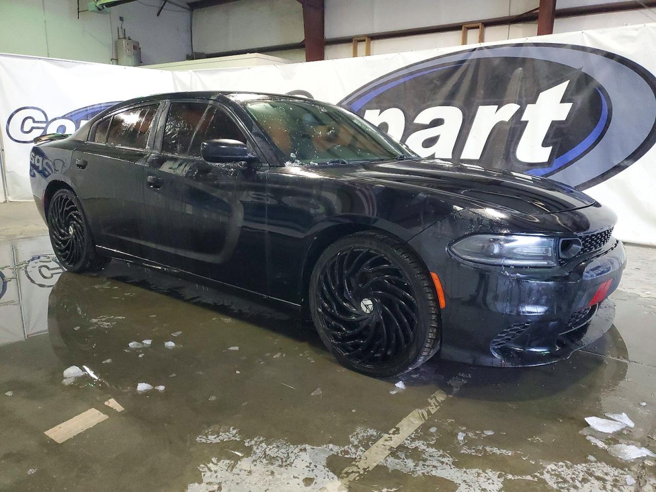 2015 DODGE CHARGER SE photo 4