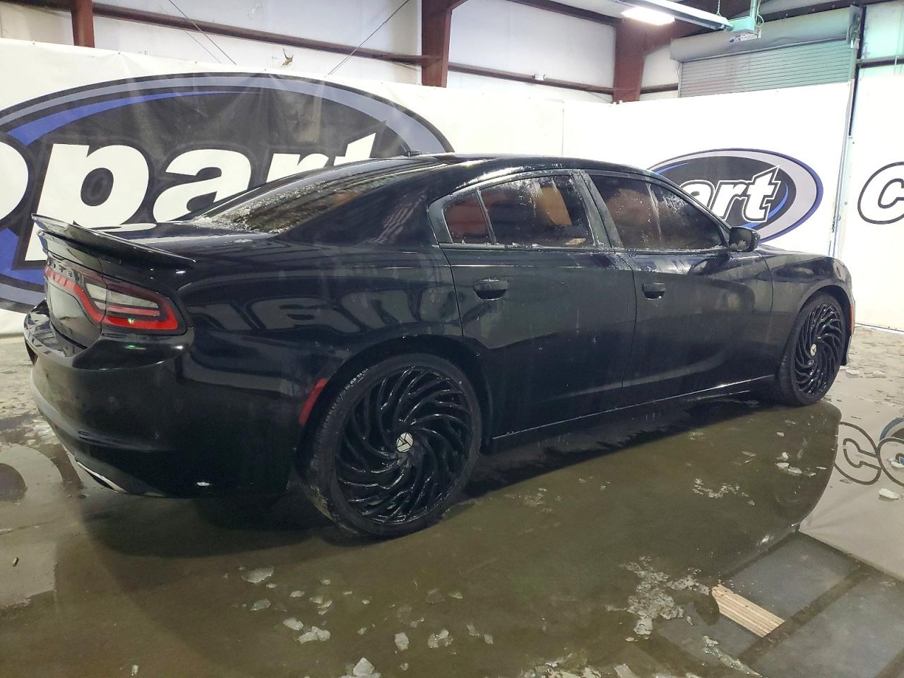 2015 DODGE CHARGER SE photo 3