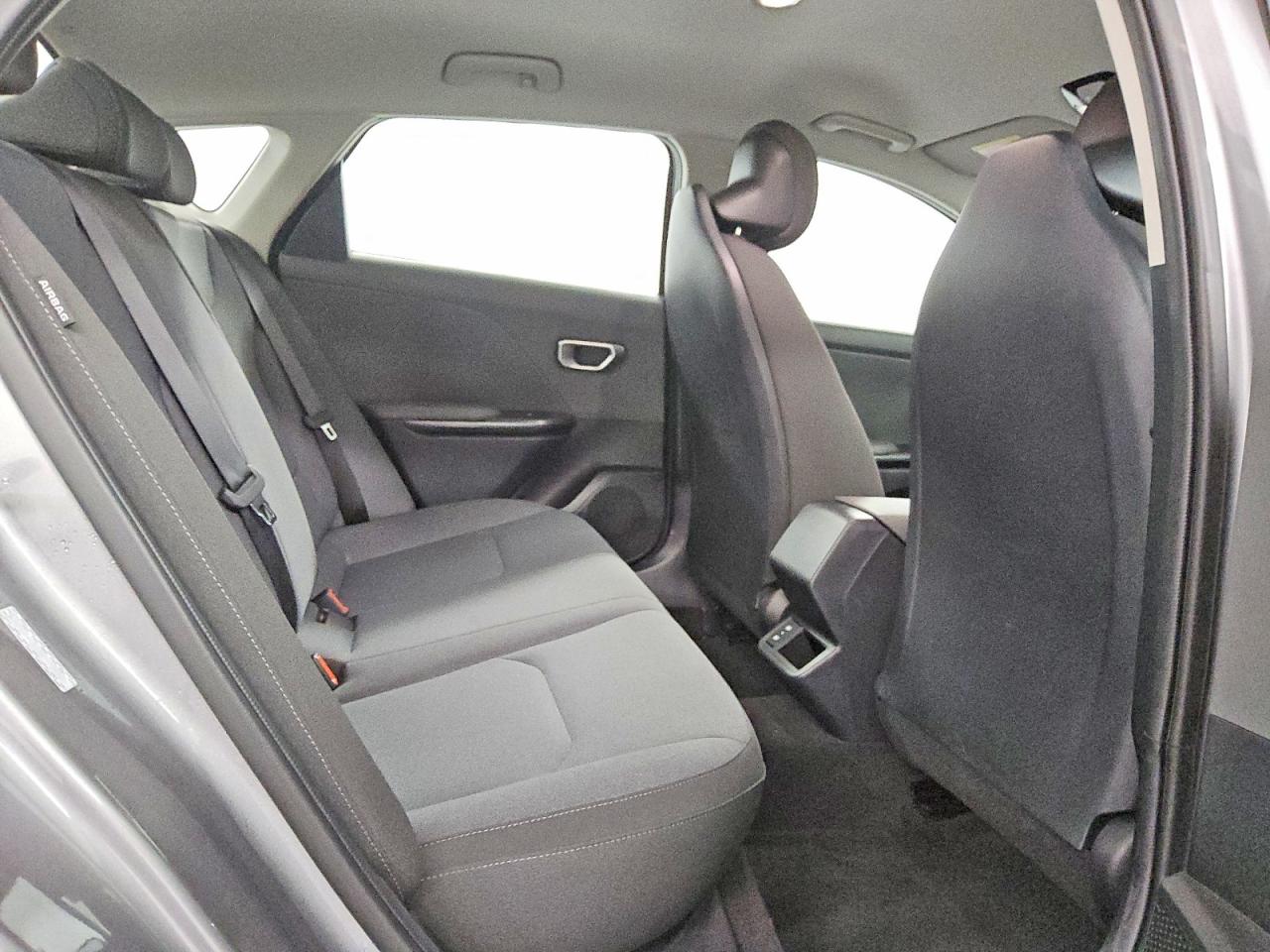 2025 KIA K4 LX photo 10