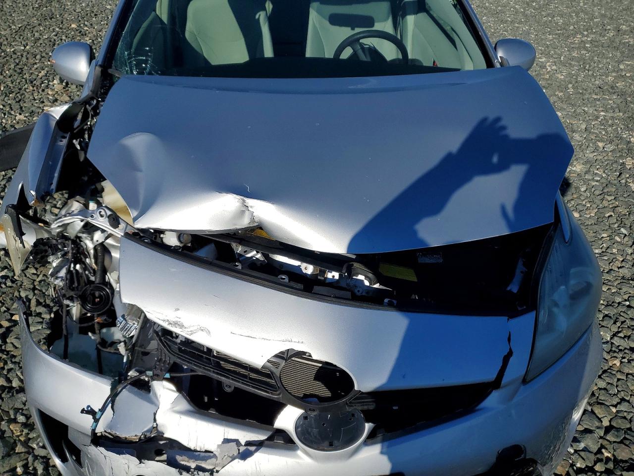 2013 TOYOTA PRIUS photo 11