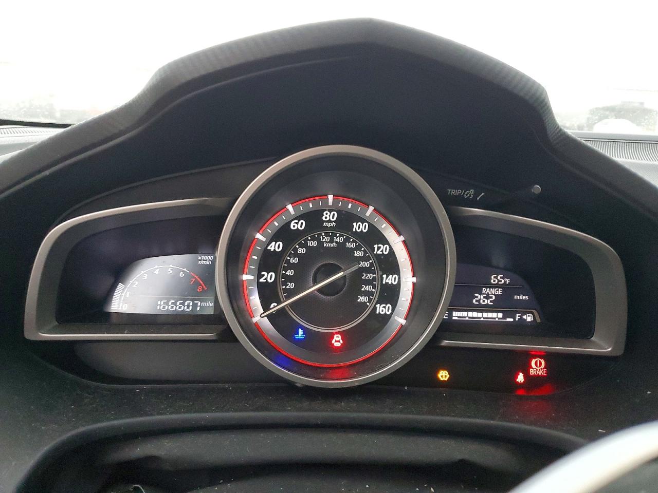 2014 MAZDA 3 SV photo 9