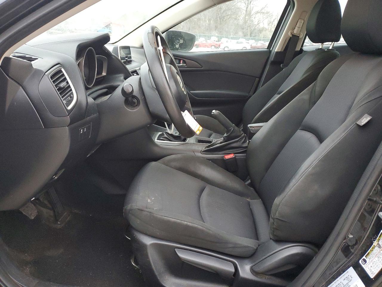 2014 MAZDA 3 SV photo 7