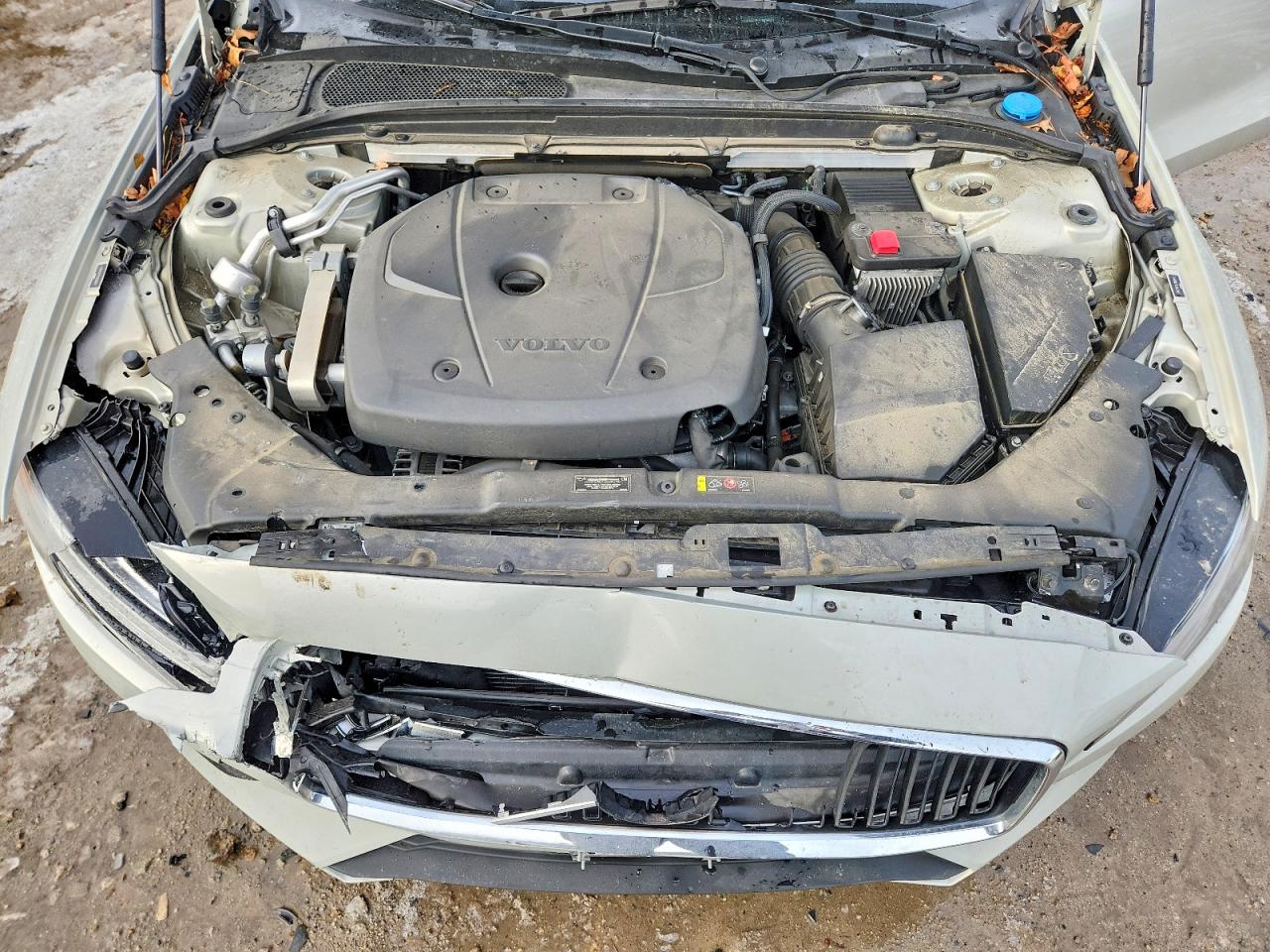 2020 VOLVO S60 T6 MOMENTUM photo 11