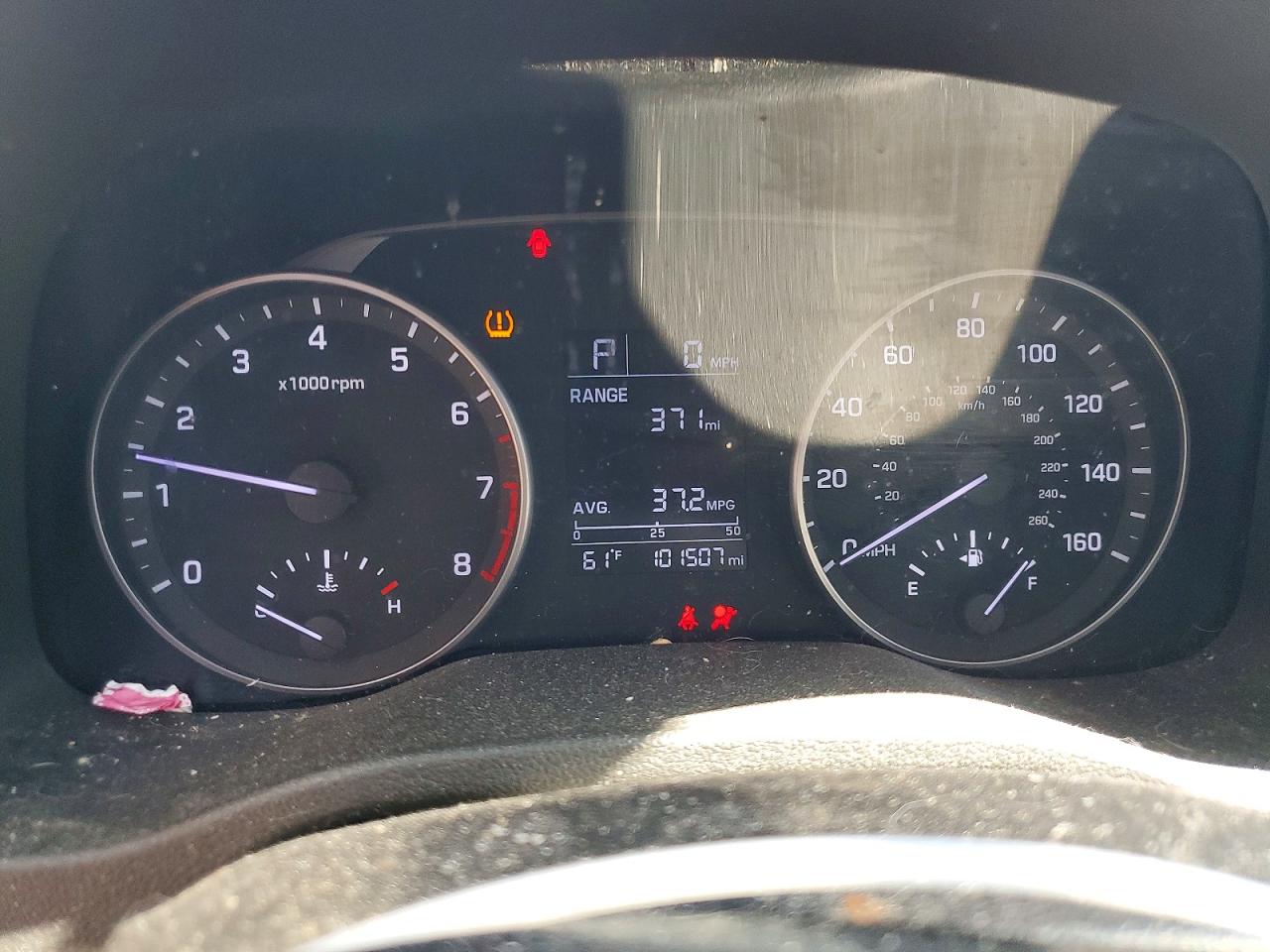 2017 HYUNDAI ELANTRA SE photo 9