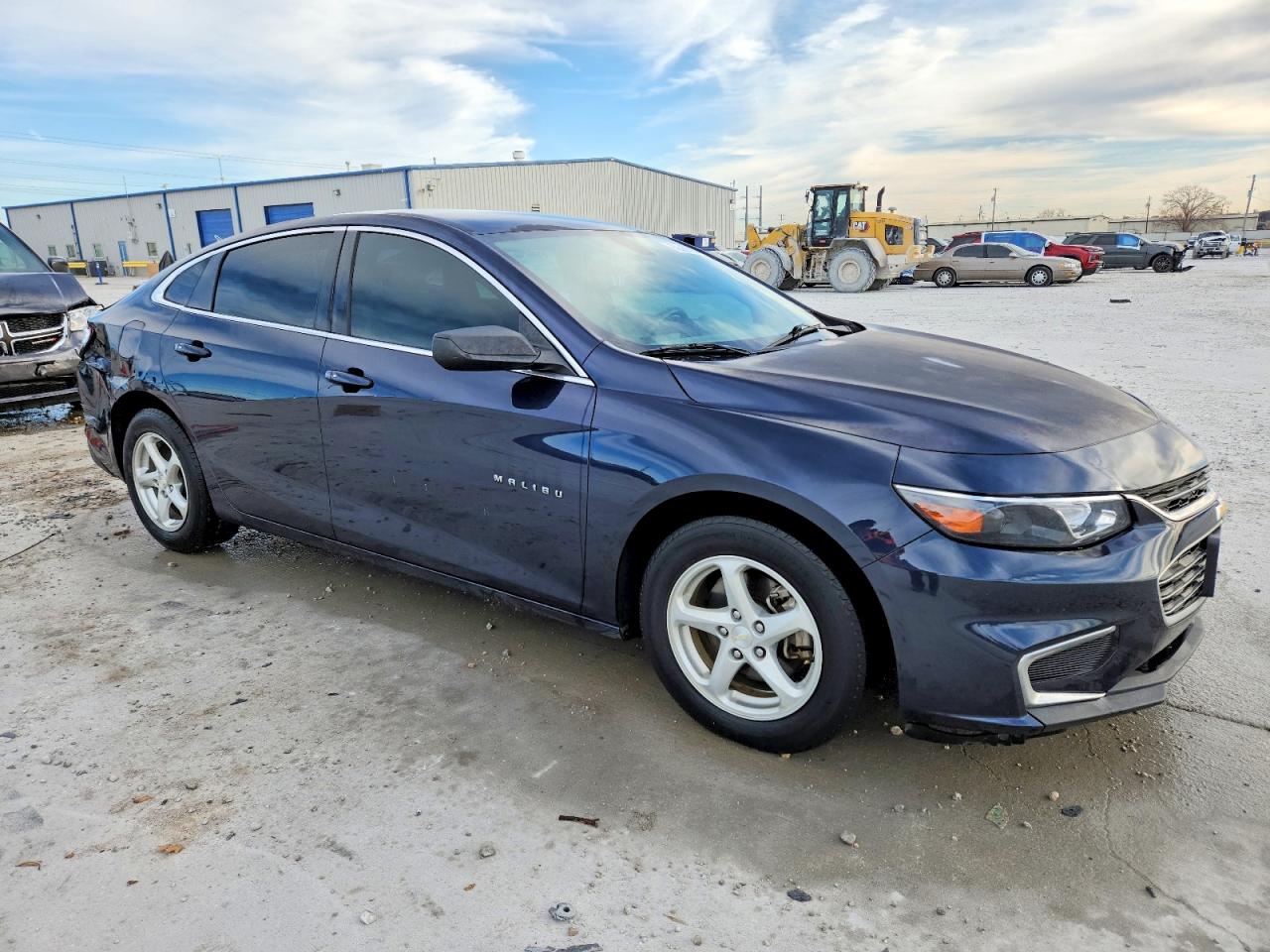 2016 CHEVROLET MALIBU LS photo 4