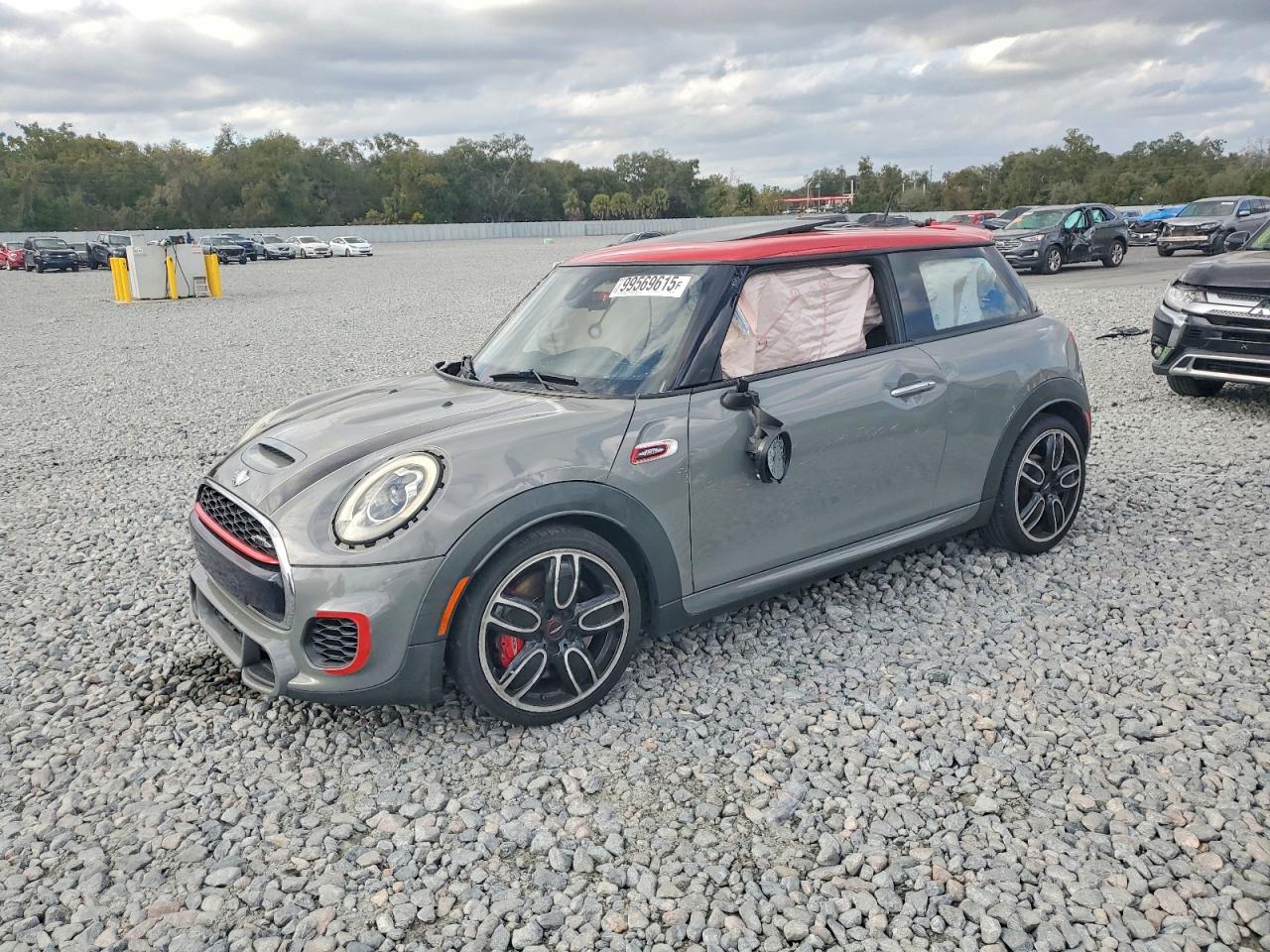 2016 MINI COOPER