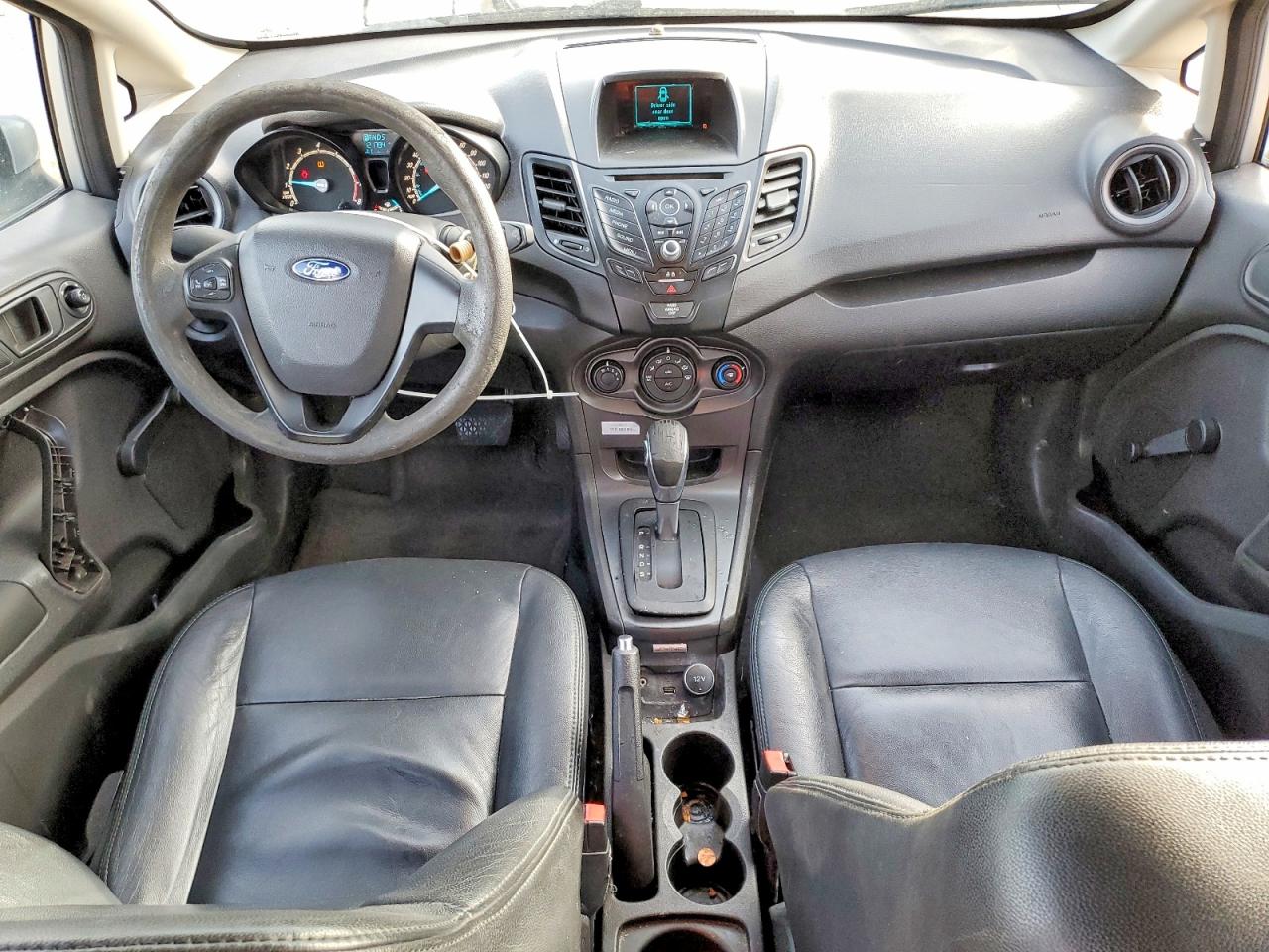 2016 FORD FIESTA S photo 8