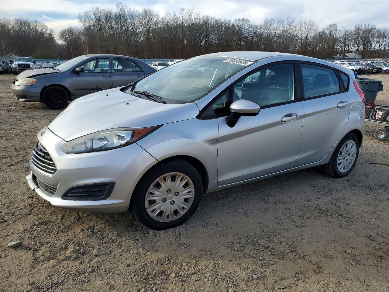 2016 FORD FIESTA