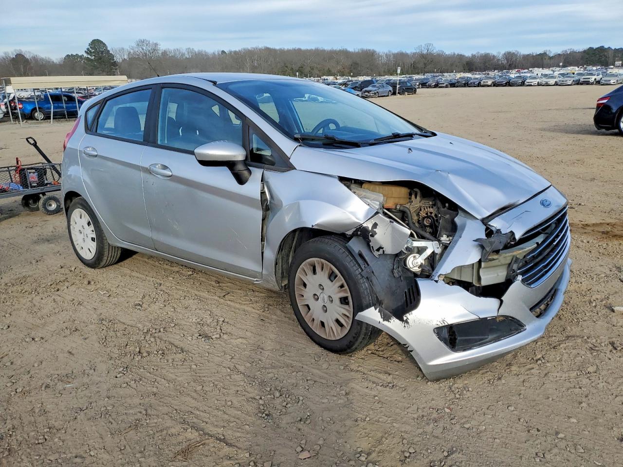 2016 FORD FIESTA S photo 4