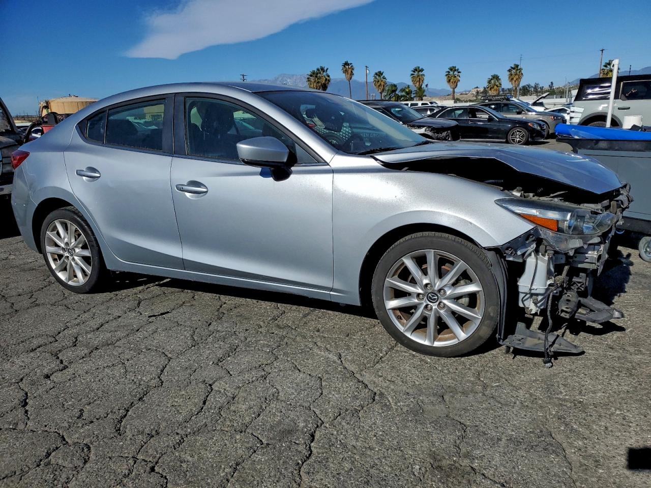 2017 MAZDA 3 TOURING photo 4