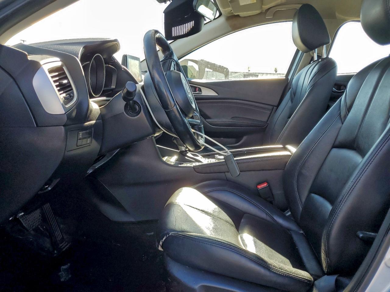 2017 MAZDA 3 TOURING photo 7
