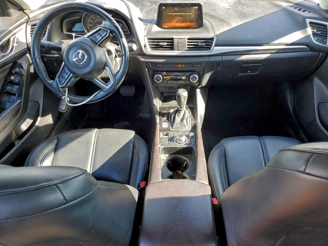 2017 MAZDA 3 TOURING photo 8