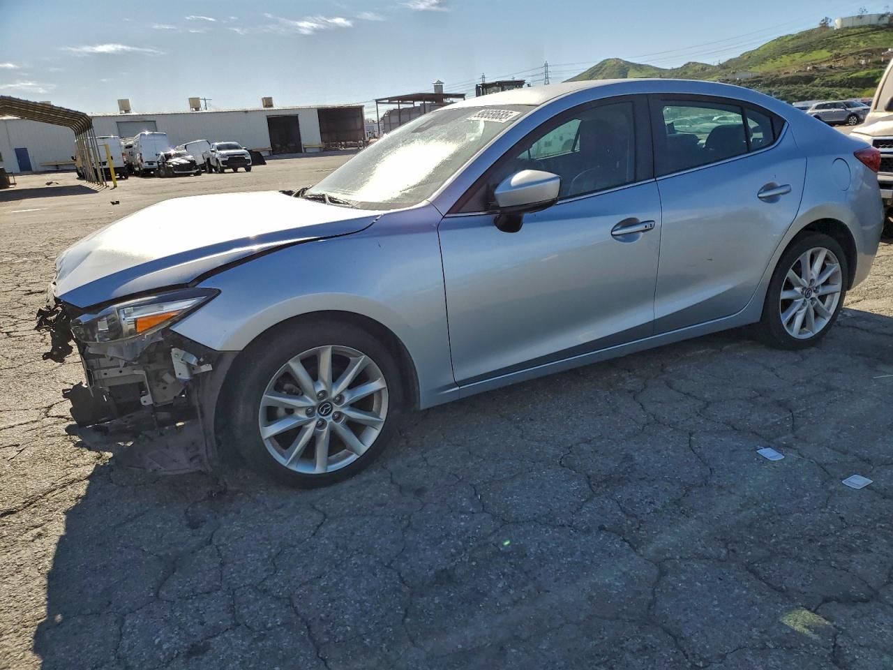 2017 MAZDA 3