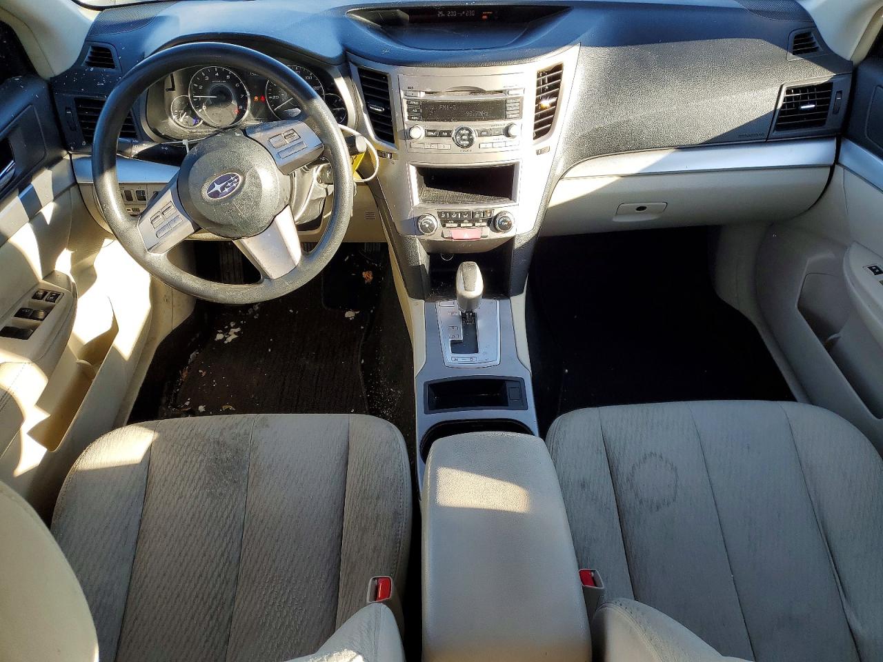 2010 SUBARU OUTBACK 2.5I photo 8