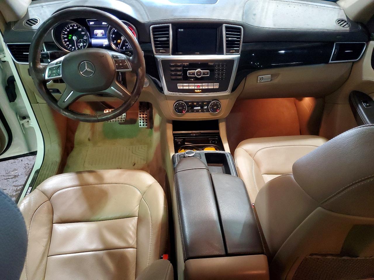 2015 MERCEDES-BENZ ML 400 4MATIC photo 8