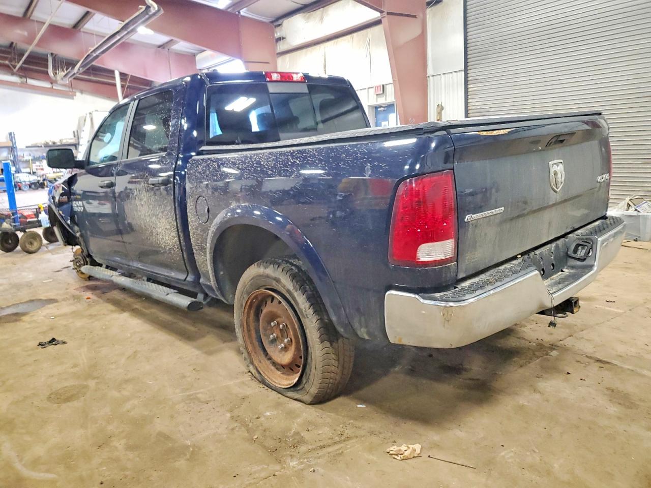 2018 RAM 1500 SLT photo 2