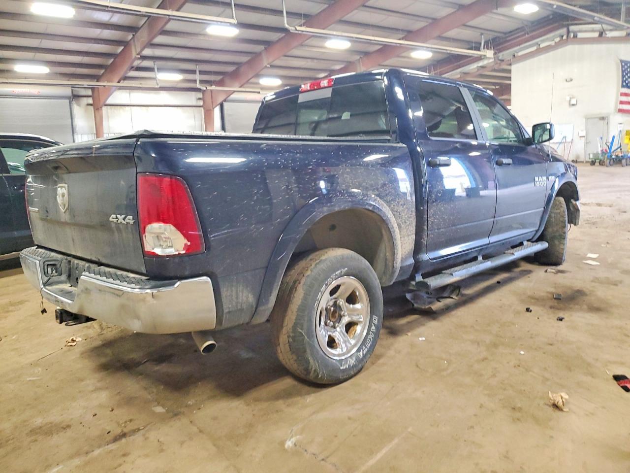 2018 RAM 1500 SLT photo 3
