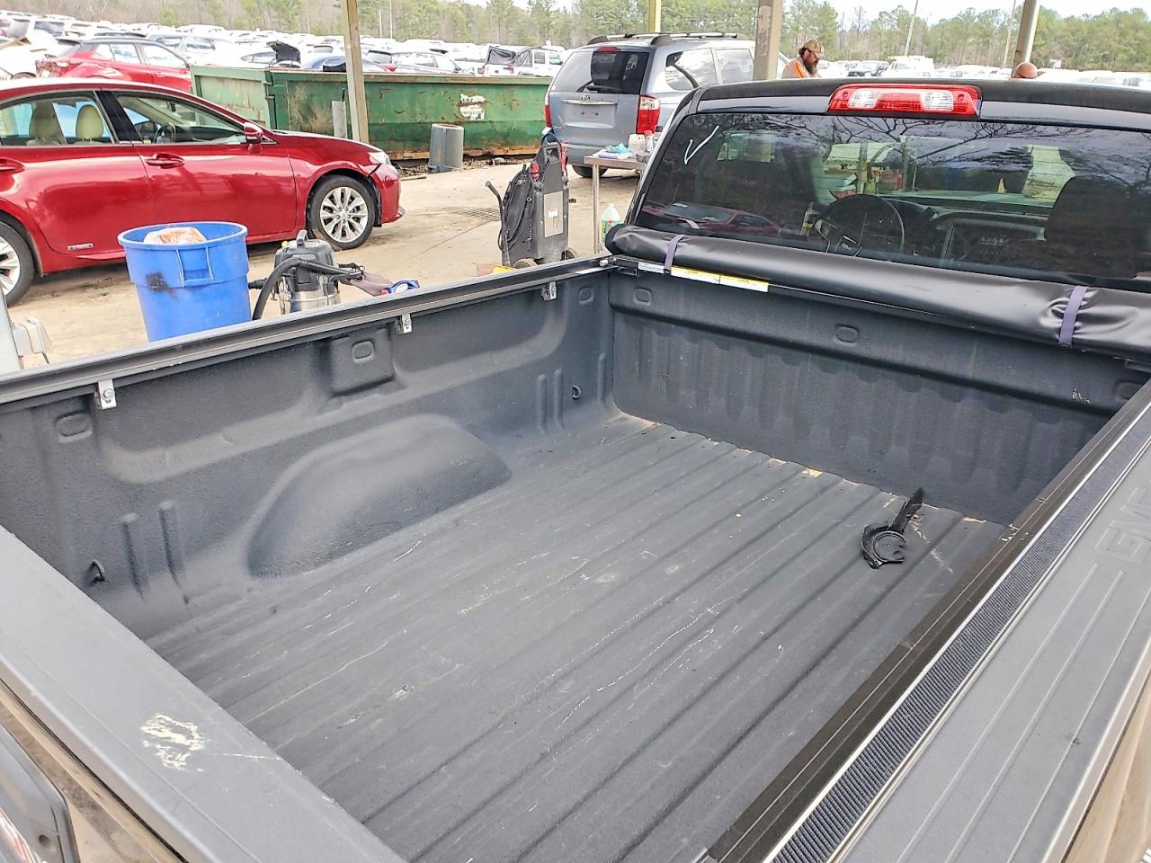 2014 GMC SIERRA K1500 SLE photo 28