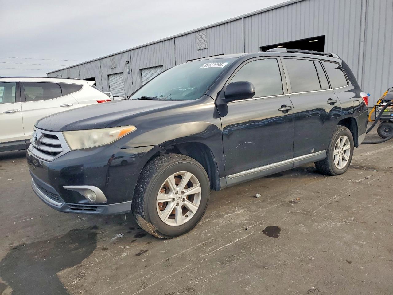 2012 TOYOTA HIGHLANDER