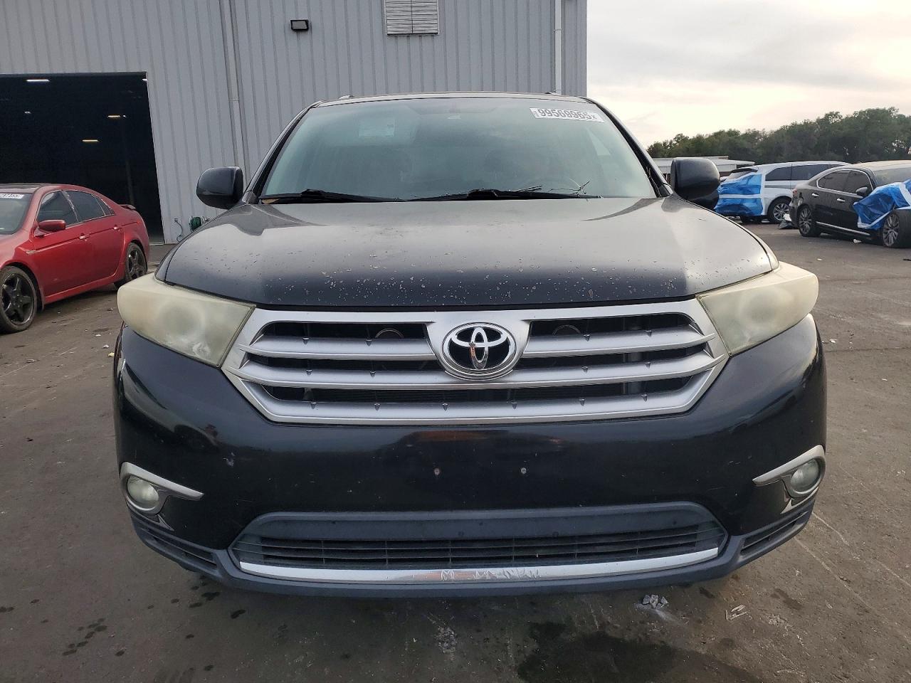 2012 TOYOTA HIGHLANDER BASE photo 5