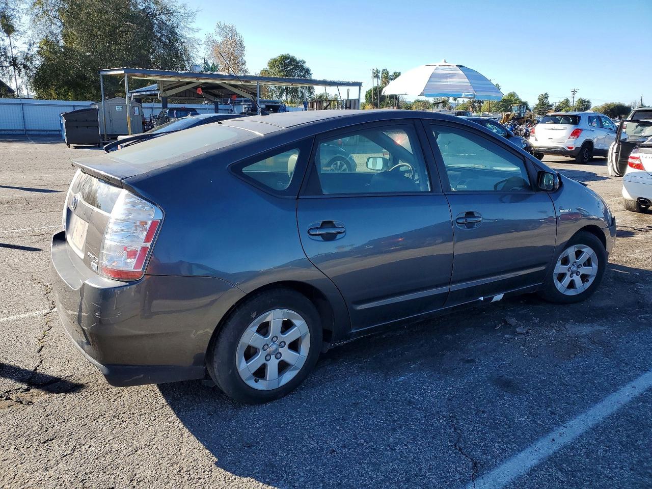 2009 TOYOTA PRIUS BASE photo 3