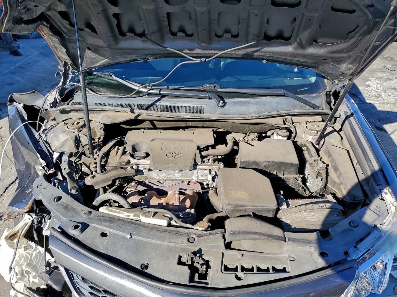 2013 TOYOTA CAMRY L photo 11
