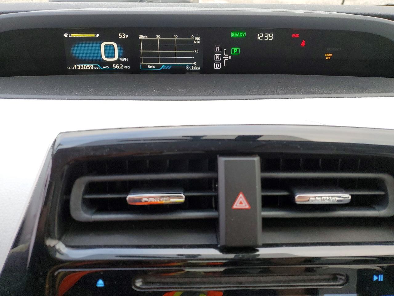 2016 TOYOTA PRIUS photo 17