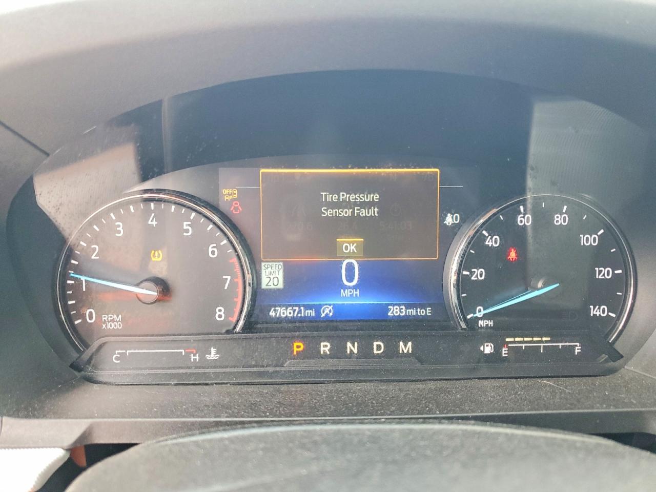 2020 FORD EXPLORER XLT photo 9