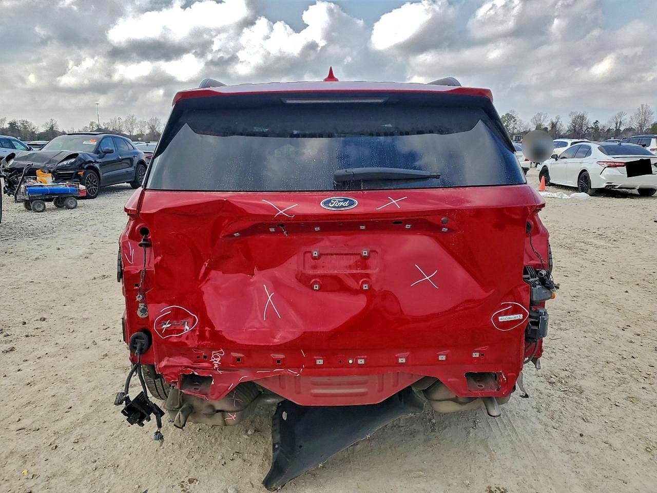 2020 FORD EXPLORER XLT photo 6