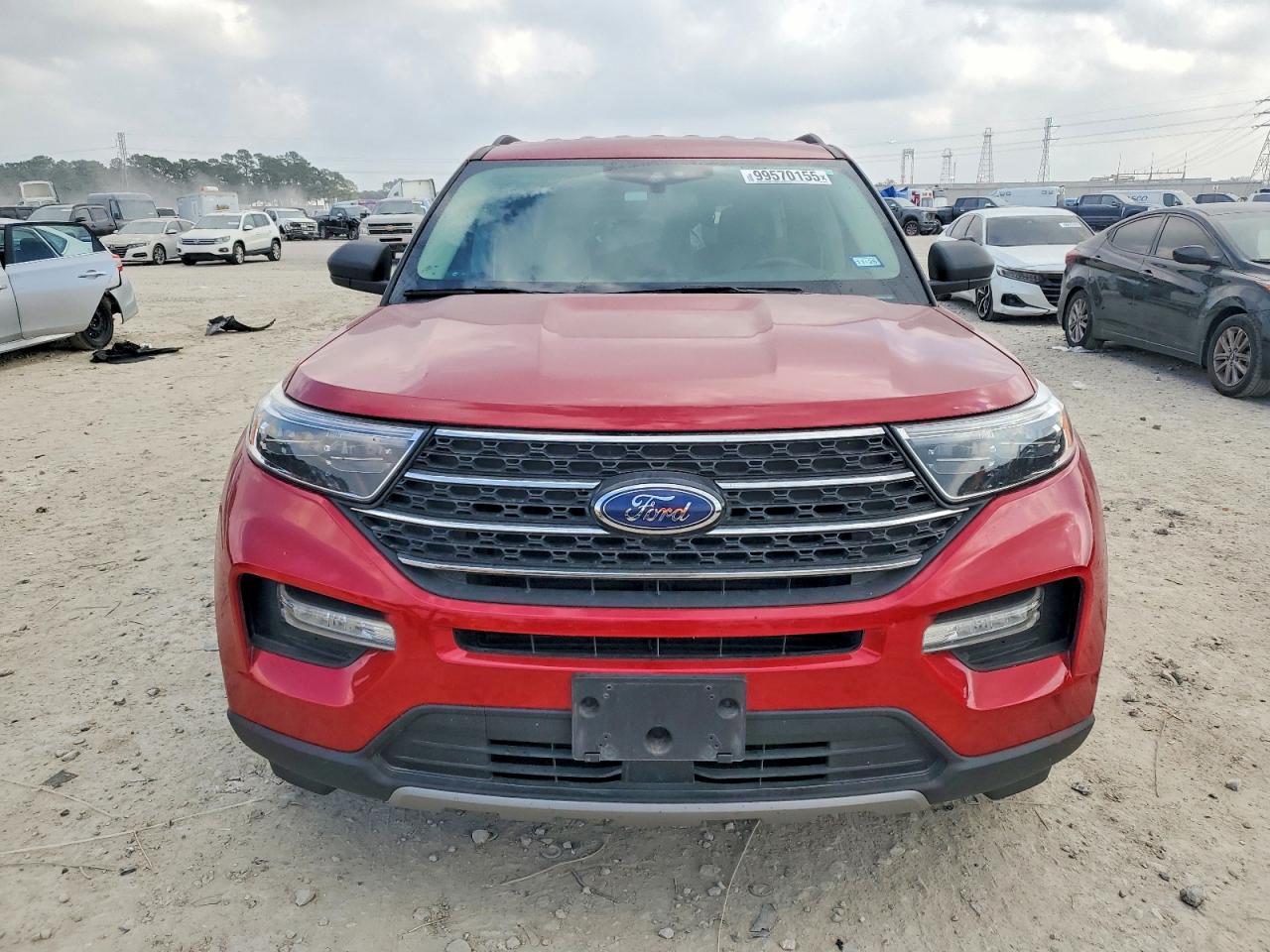 2020 FORD EXPLORER XLT photo 5