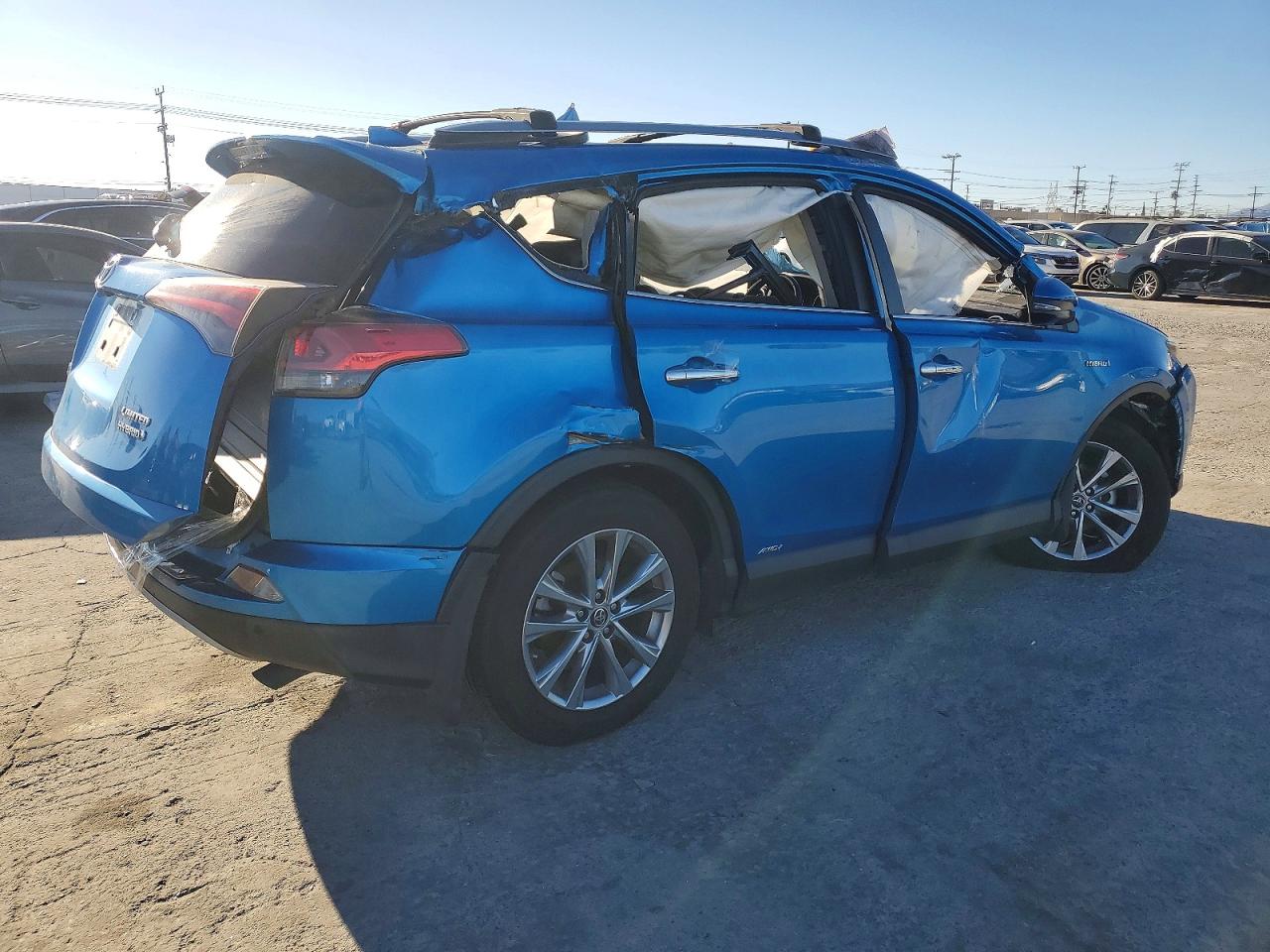 2017 TOYOTA RAV4 HV LIMITED photo 3