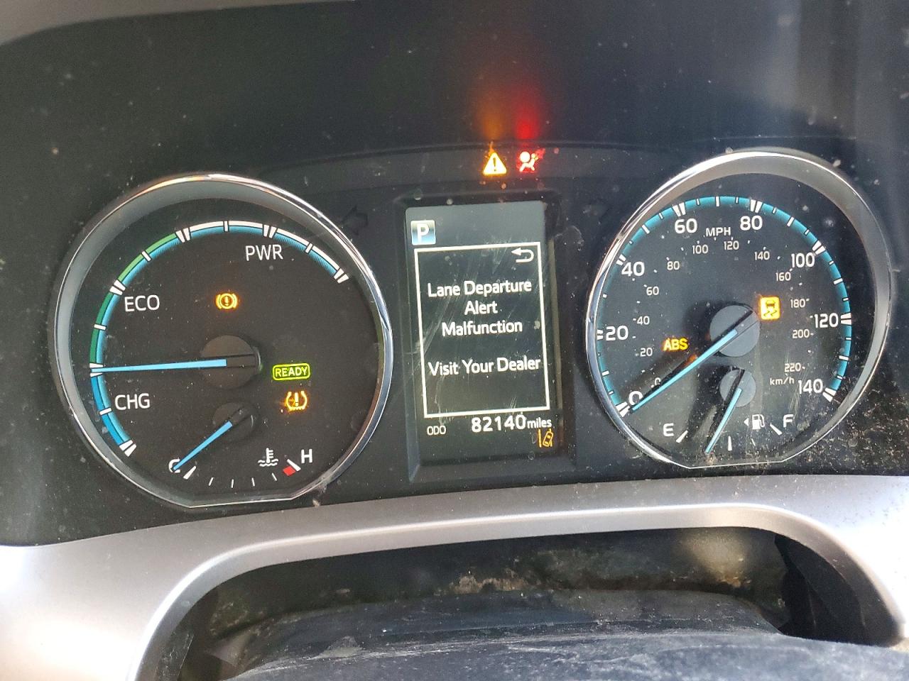 2017 TOYOTA RAV4 HV LIMITED photo 9