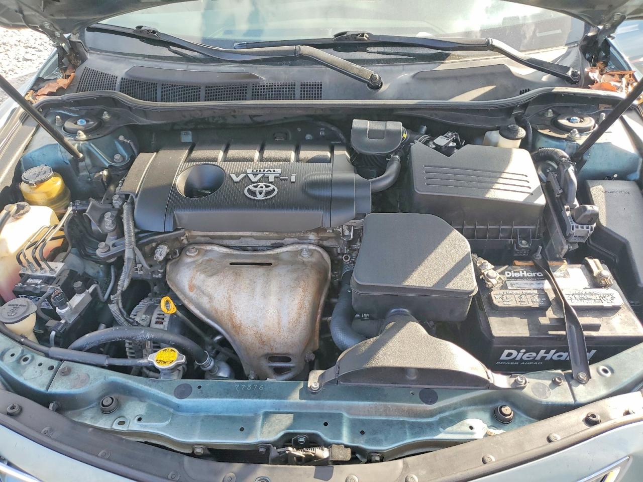2010 TOYOTA CAMRY BASE photo 11