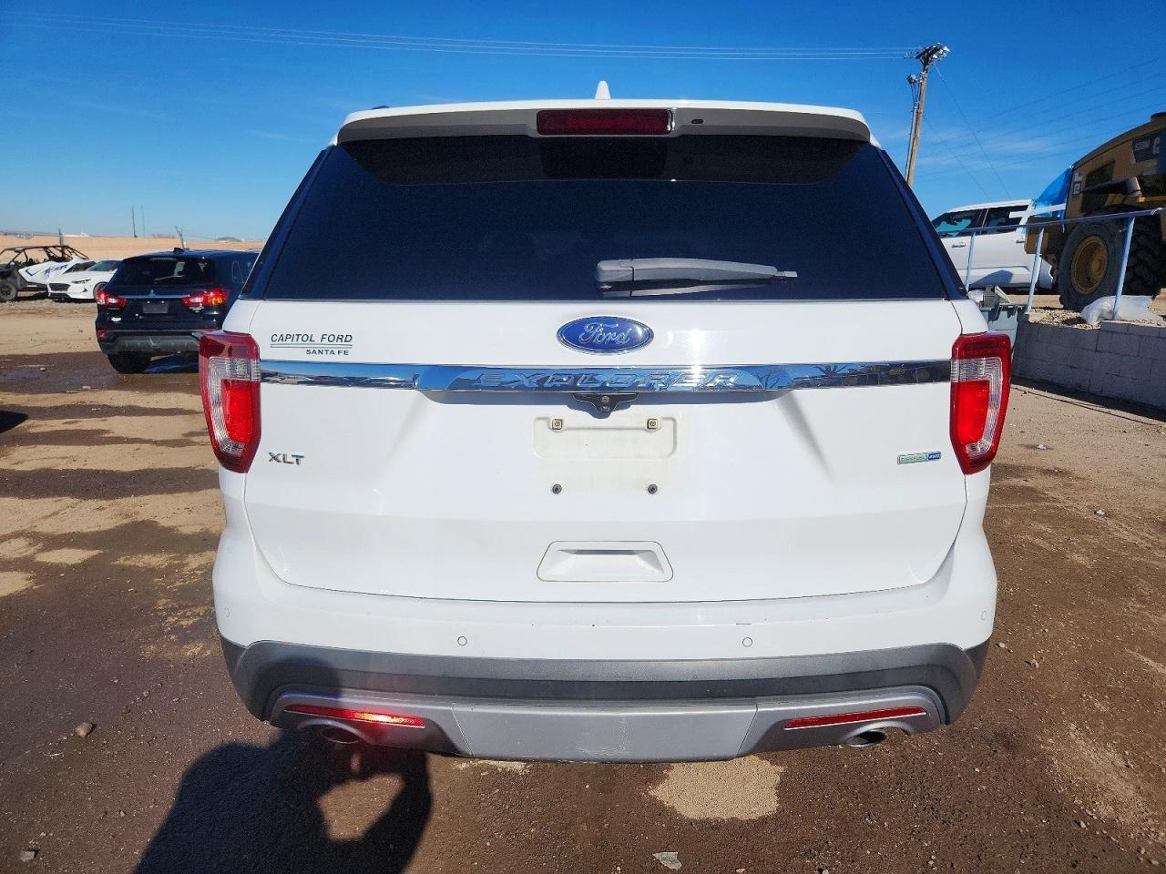 2016 FORD EXPLORER XLT photo 6