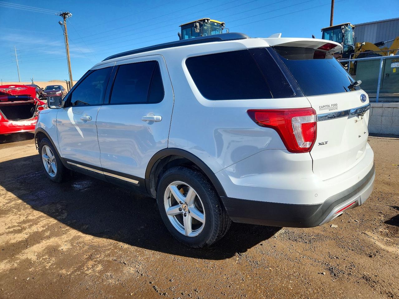 2016 FORD EXPLORER XLT photo 2